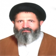 استاد شایسته باید دقیق و دارای شرح صدر باشد