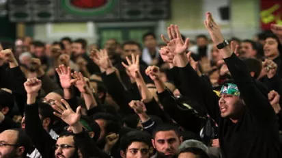 گریه بر امام حسین(ع) تشیع را بیمه کرده است 
