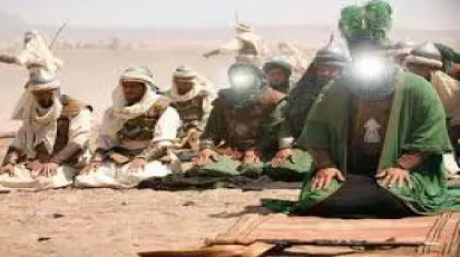 در سایه عاشورا